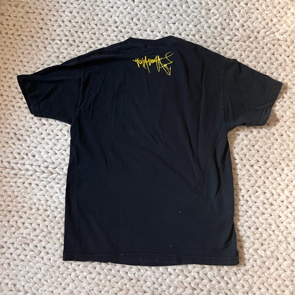 Y2K Famous Stars And Straps T- Shirt - Picture 2 of 3